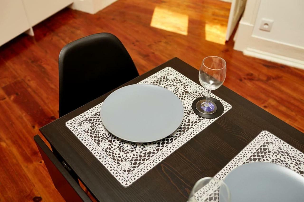 Charming One Bedroom Flat Lissabon Exterior foto